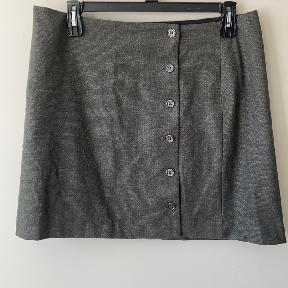 EUC Banana Republic Wool- Button up Skirt